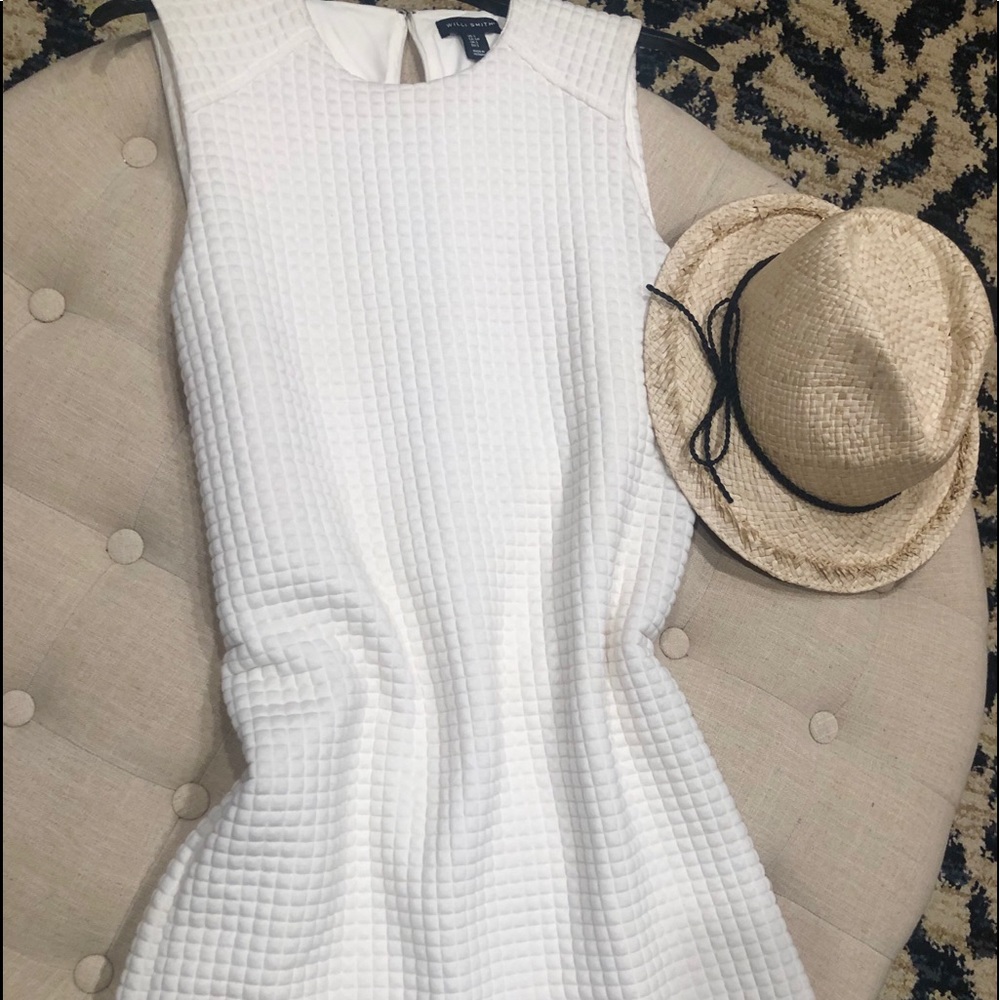 Cream quilted Willi Smith sheath dress
